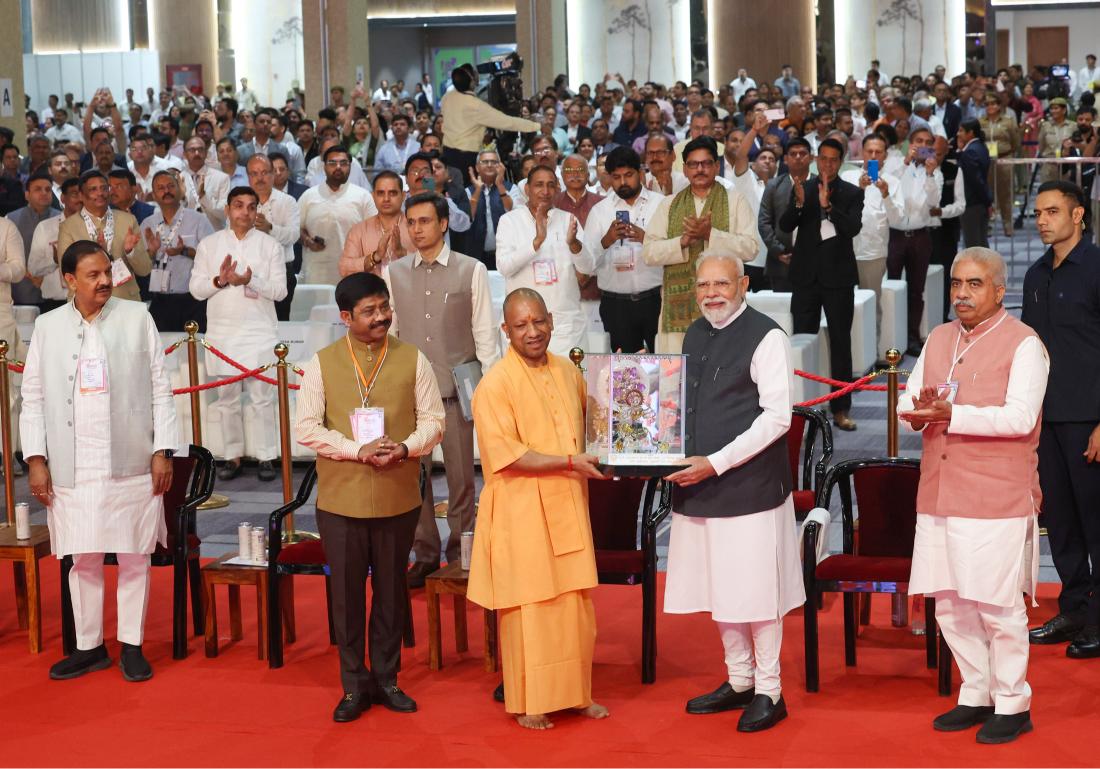 PM Modi and CM Yogi at UPITS 2025 Event