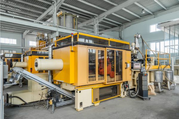 injection molding machine